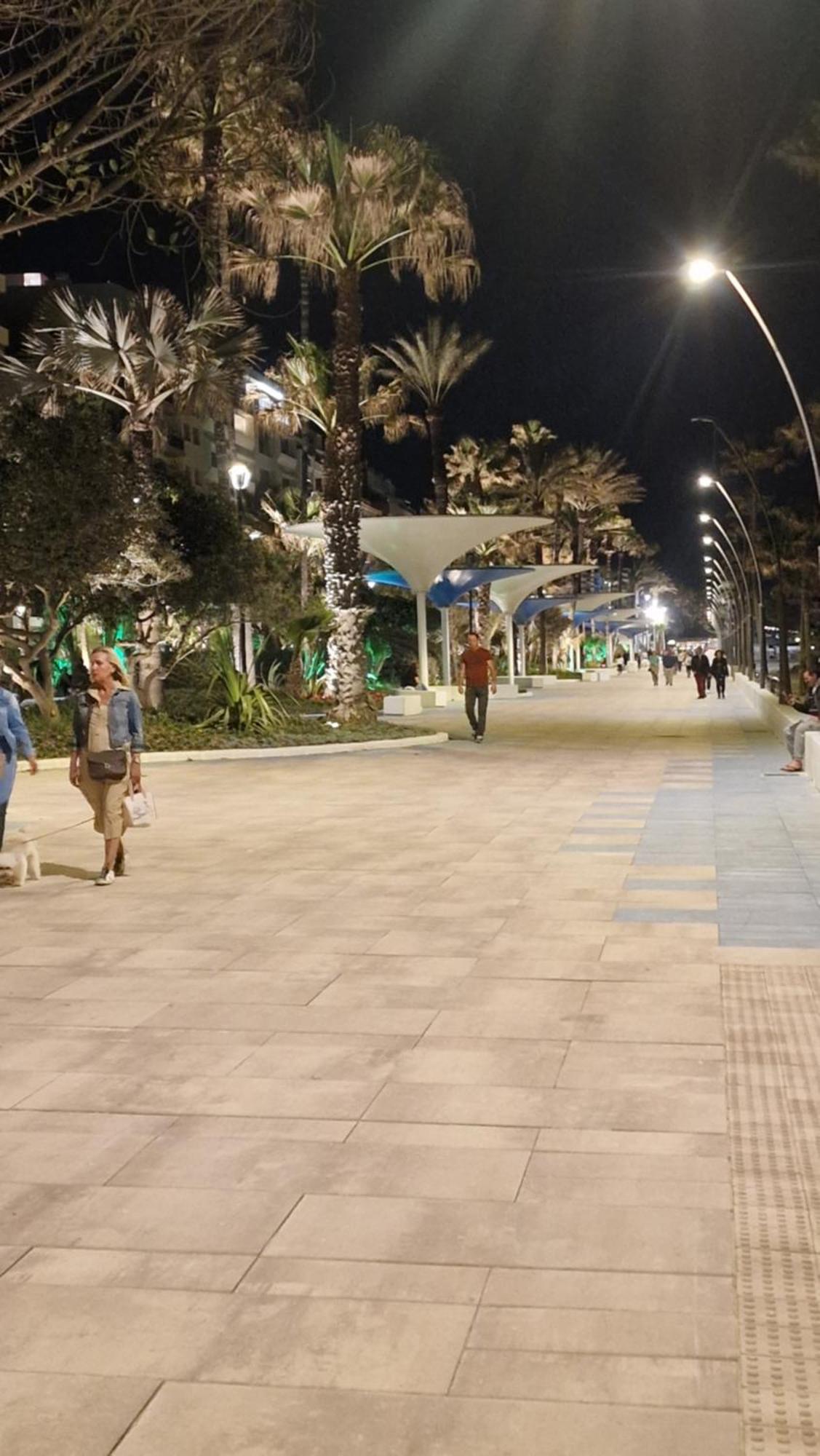 Estepona Playa 외부 사진